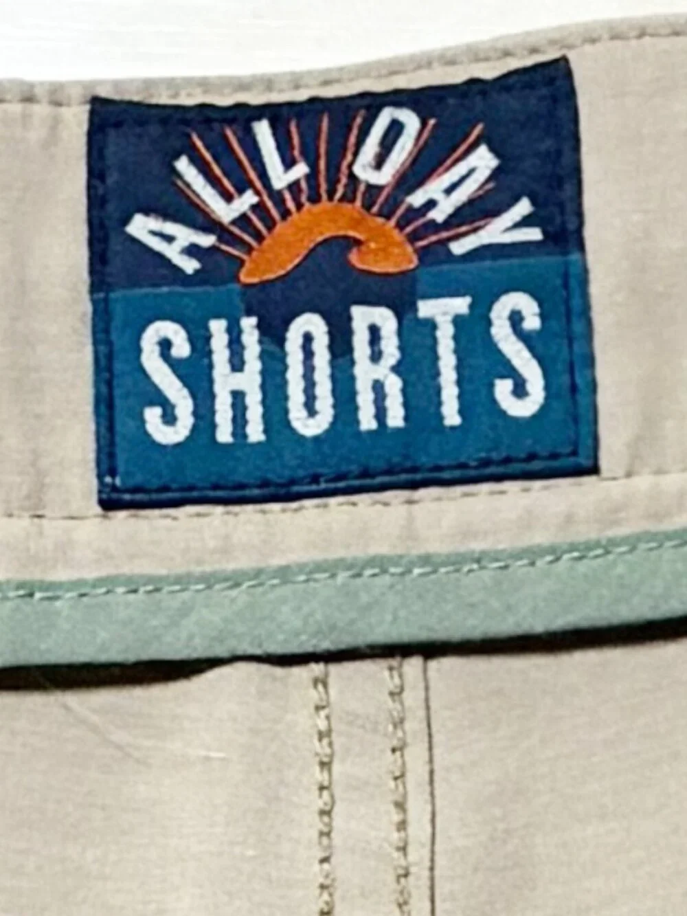 Faherty Men's All Day Hybrid Shorts Kakhi 2.0 Size 30 - Picture 5 of 6
